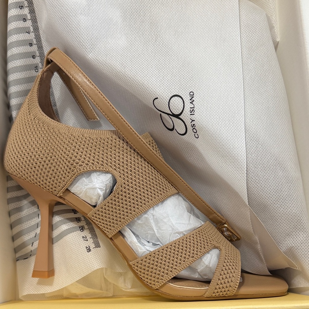 Cozy Island Women's Beige Mesh Heels